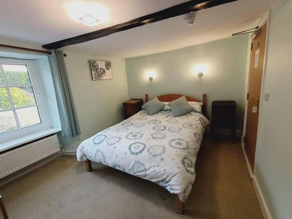 The Harp Inn Glasbury エクステリア 写真