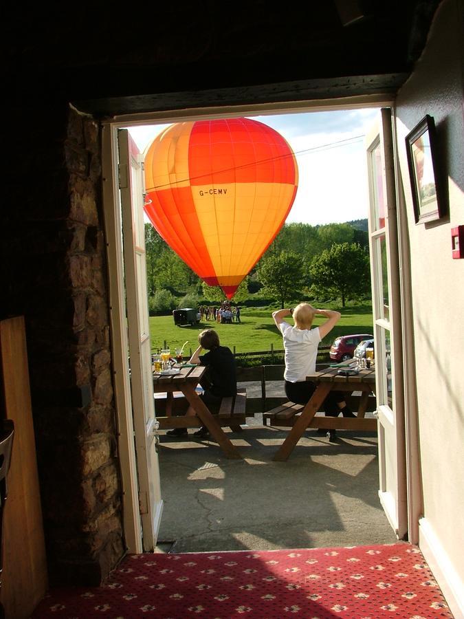 The Harp Inn Glasbury エクステリア 写真
